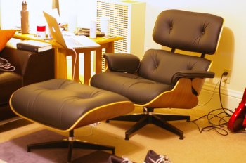 Lounge Chair und Ottoman von Charles und Ray Eames